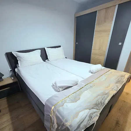 Premium Smart Mir 28 Self Check-in And Free Private Parking * Varna